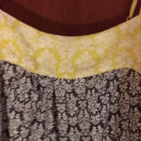 Boho Top - Picture 2 of 2